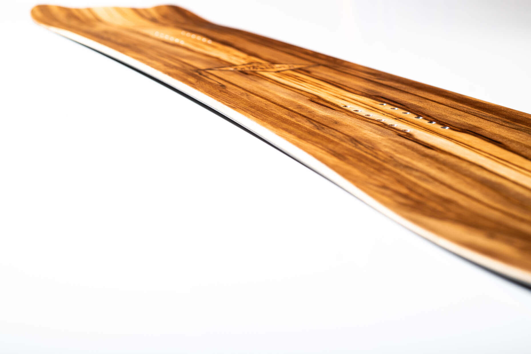 Dauntless Snowboard | Winterstick | Premium Snowboard